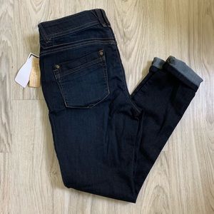 NWT dark blue jeggings